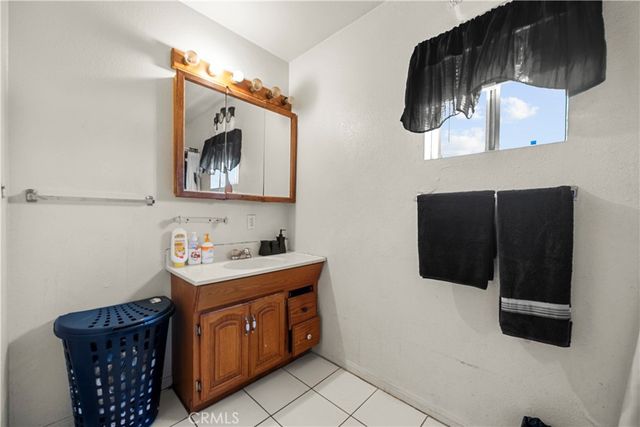 451 E 111th, Los Angeles, CA 90061