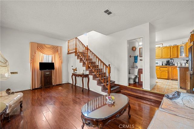 451 E 111th, Los Angeles, CA 90061