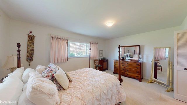 1331 Fieldway Drive, Bloomfield Hills, MI 48302
