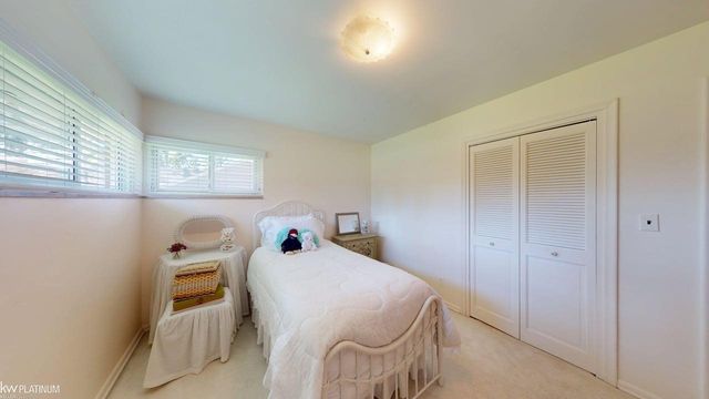 1331 Fieldway Drive, Bloomfield Hills, MI 48302