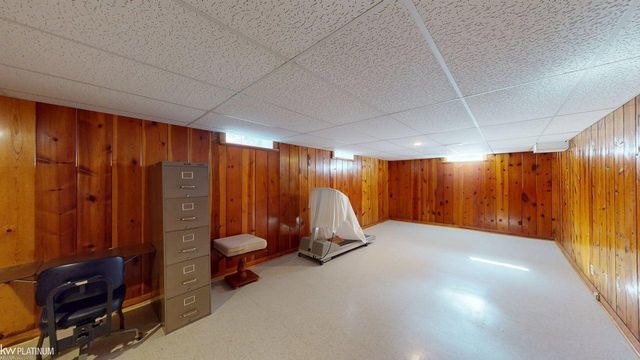 1331 Fieldway Drive, Bloomfield Hills, MI 48302