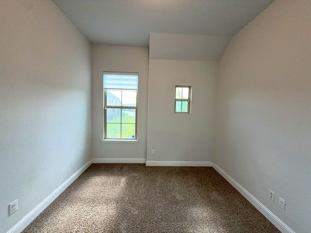 302 Julia Lane, Euless, TX 76040