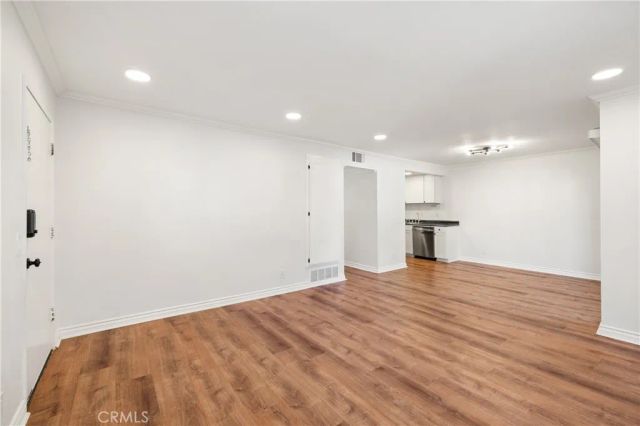 1346 E Hillcrest Drive 49, Thousand Oaks, CA 91362