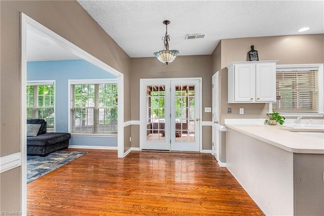 1515 Klompen Road, Kernersville, NC 27284