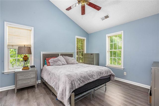 1515 Klompen Road, Kernersville, NC 27284