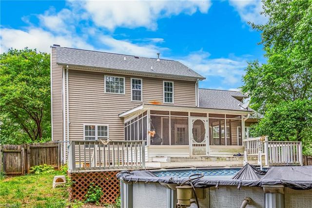 1515 Klompen Road, Kernersville, NC 27284