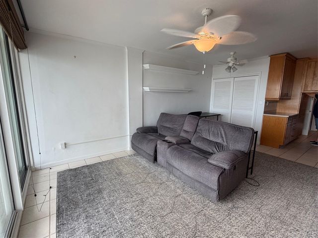830 Shore Road 3Q, Long Beach, NY 11561
