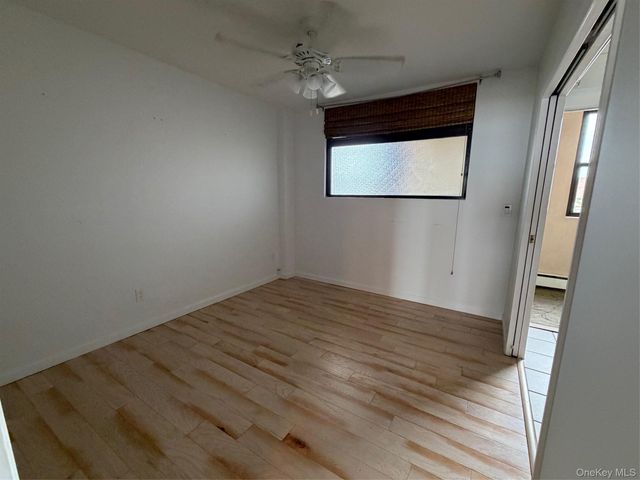 830 Shore Road 3Q, Long Beach, NY 11561