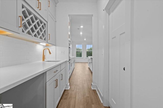 524 Winstone Trail, Woodruff, SC 29388