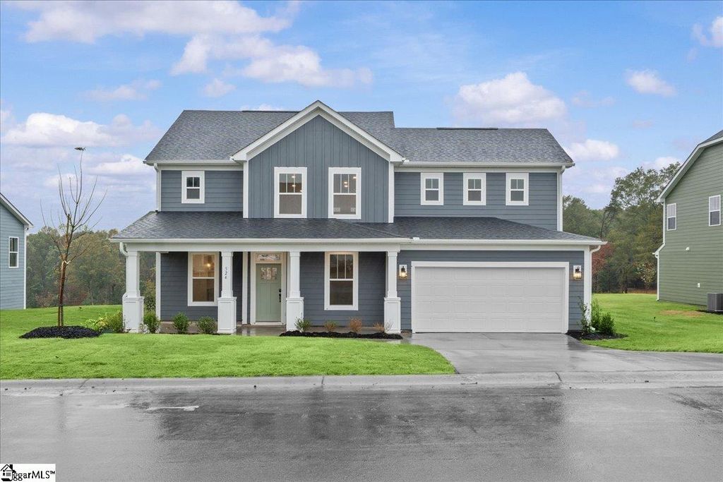 524 Winstone Trail, Woodruff, SC 29388