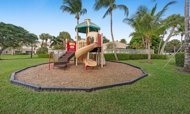 4799 PALMBROOKE Circle, West Palm Beach, FL 33417