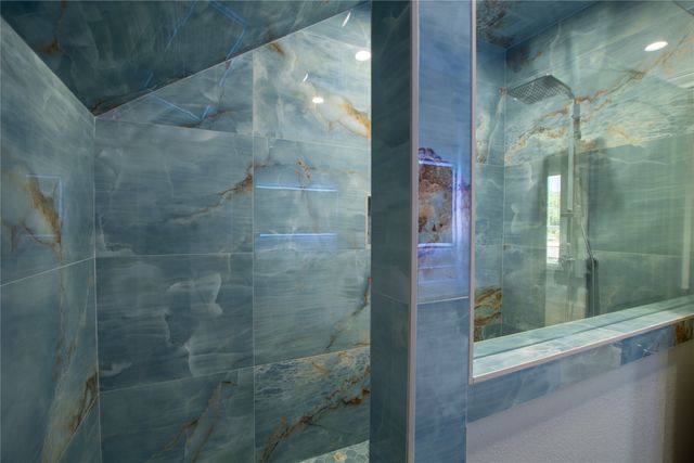 241 Loon Bay Drive, Gun Barrel City, TX 75156