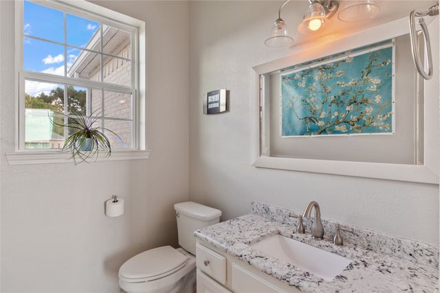 241 Loon Bay Drive, Gun Barrel City, TX 75156