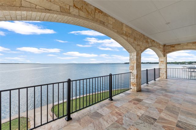 241 Loon Bay Drive, Gun Barrel City, TX 75156