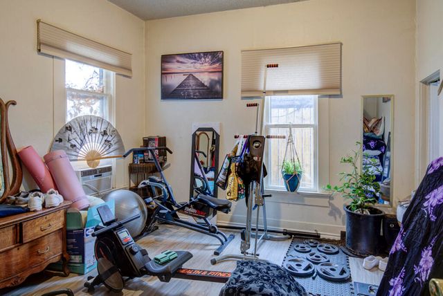 903 W 11th Street, Medford, OR 97501