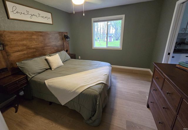 2013 E Wallace Road, Kendallville, IN 46755