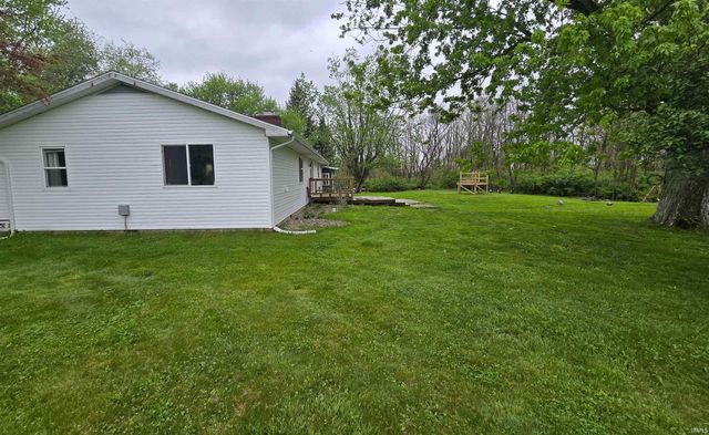 2013 E Wallace Road, Kendallville, IN 46755