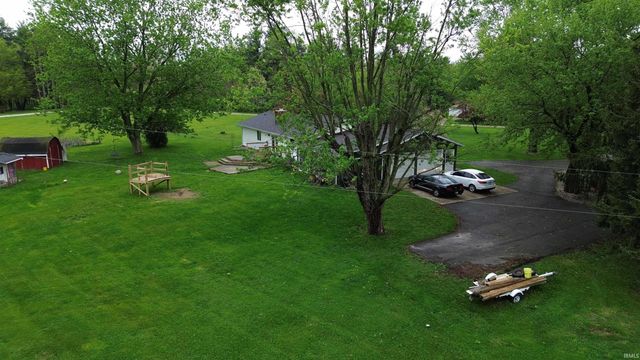 2013 E Wallace Road, Kendallville, IN 46755