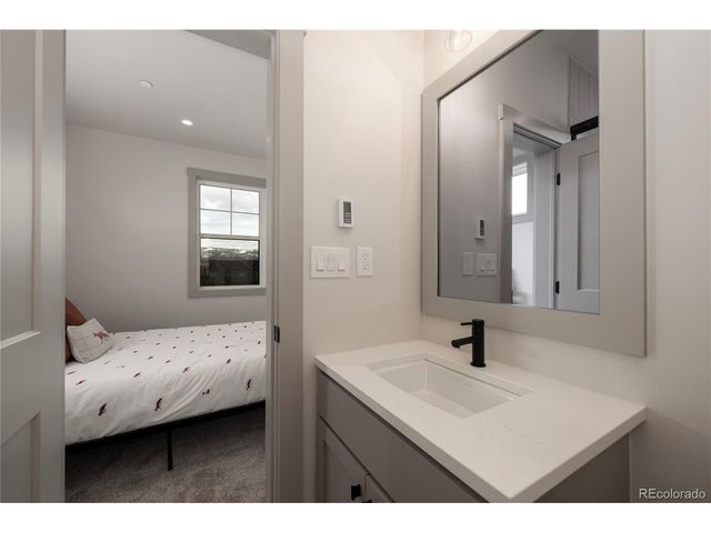 231 Eagle Ridge Cir, Granby, CO 80446