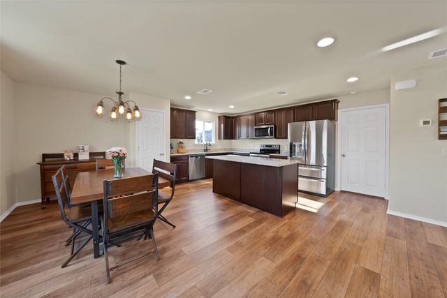 1340 Waggoner Drive, Aubrey, TX 76227