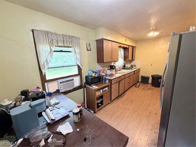 673 Rhoda Avenue, Youngstown, OH 44509