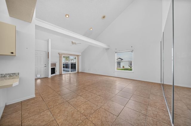 2738 SE Tropical East Circle, Port St. Lucie, Port St Lucie, FL 34952