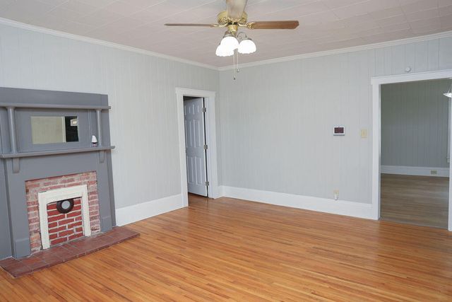 108 W 10th Street, Chickamauga, GA 30707