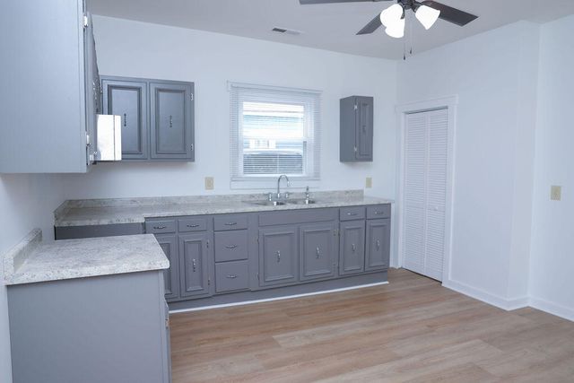 108 W 10th Street, Chickamauga, GA 30707