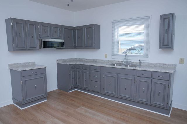 108 W 10th Street, Chickamauga, GA 30707