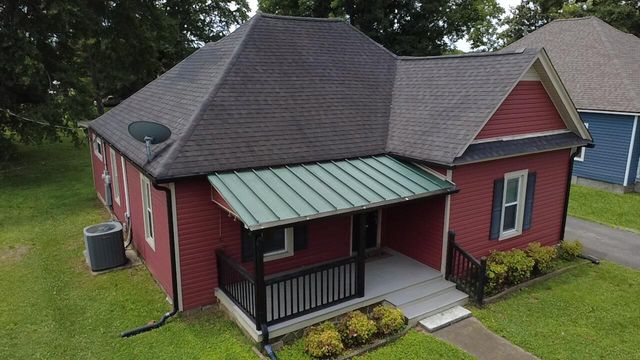 108 W 10th Street, Chickamauga, GA 30707