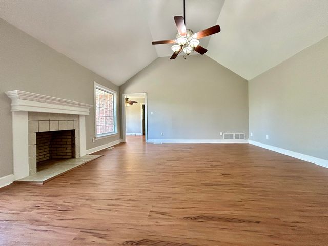 206 Allen Drive, Somerset, KY 42503