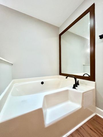 206 Allen Drive, Somerset, KY 42503