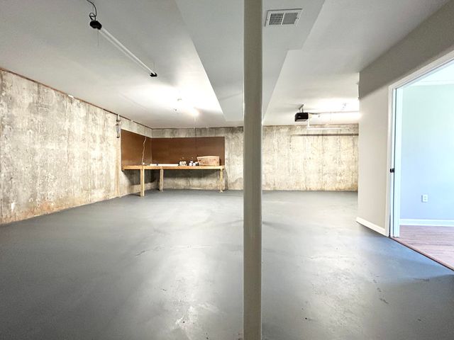 206 Allen Drive, Somerset, KY 42503