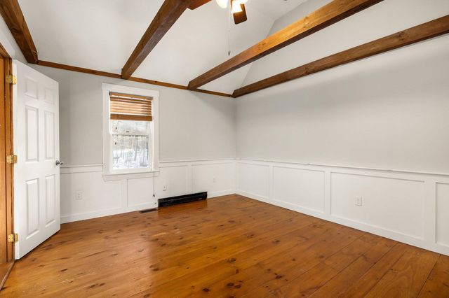 3 Montrose Drive, Stratham, NH 03885