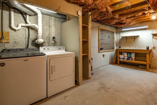 3 Montrose Drive, Stratham, NH 03885