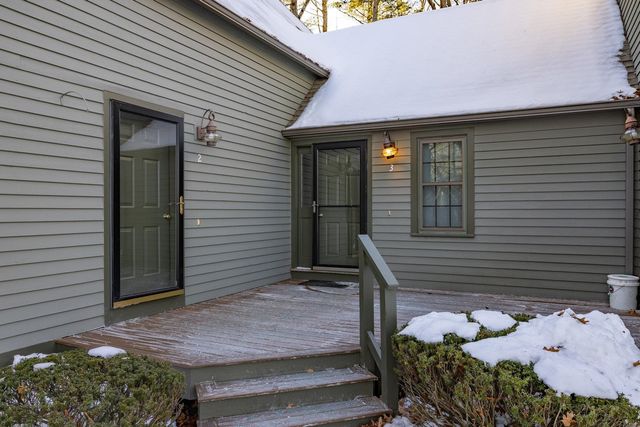 3 Montrose Drive, Stratham, NH 03885