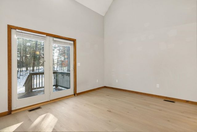 3 Montrose Drive, Stratham, NH 03885