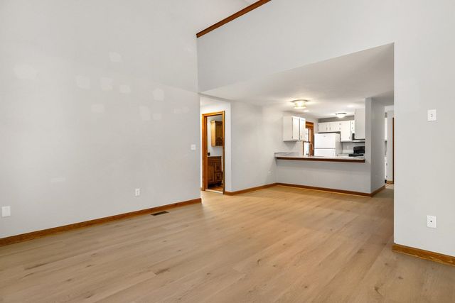 3 Montrose Drive, Stratham, NH 03885