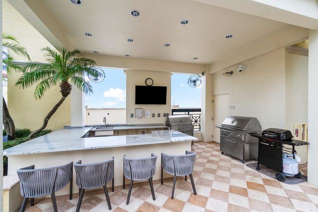 701 S Olive Avenue 807, West Palm Beach, FL 33401
