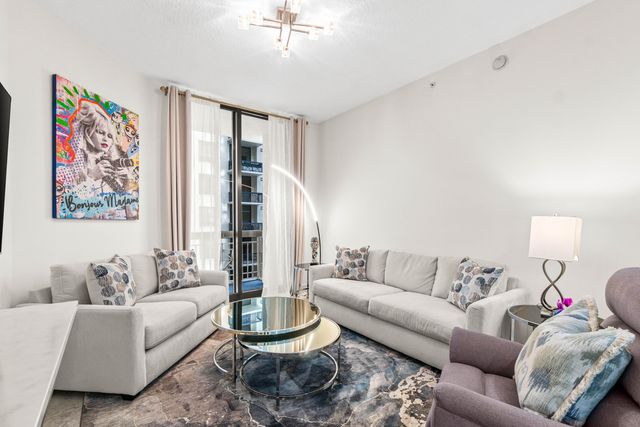 701 S Olive Avenue 807, West Palm Beach, FL 33401