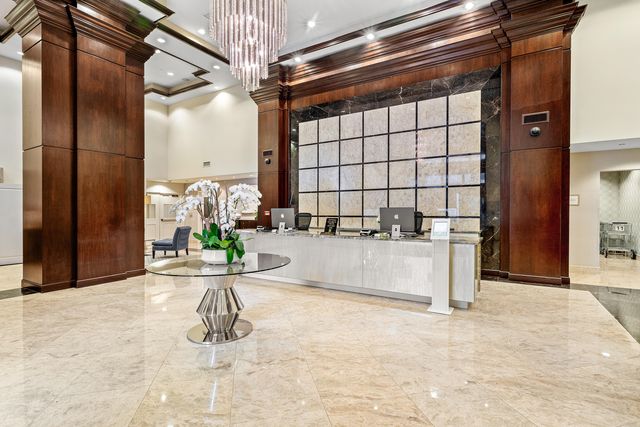 701 S Olive Avenue 807, West Palm Beach, FL 33401