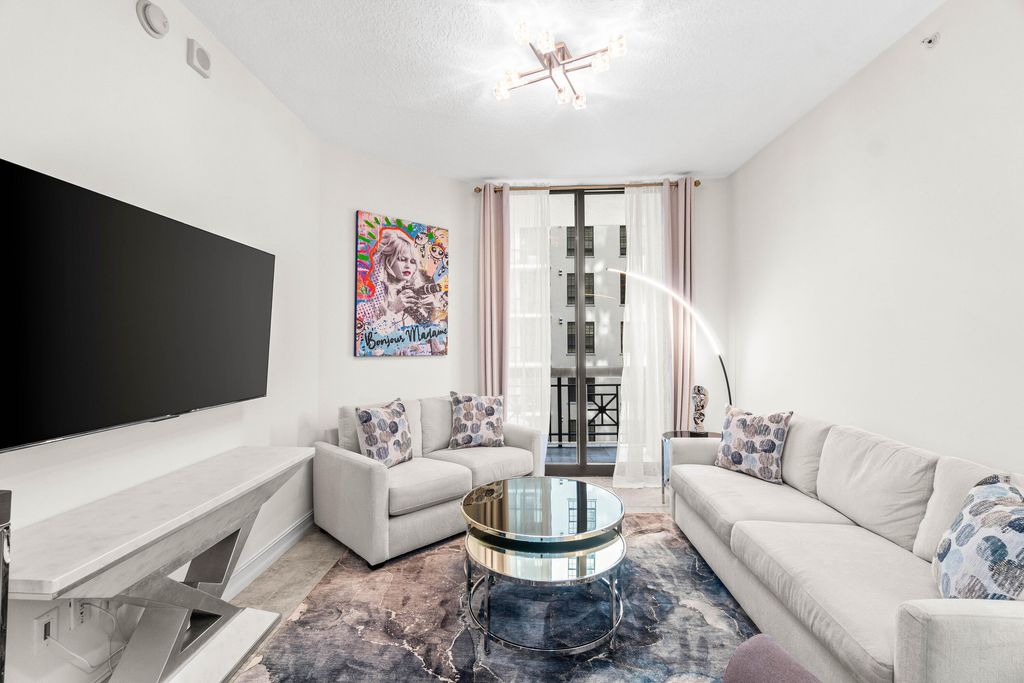 701 S Olive Avenue 807, West Palm Beach, FL 33401