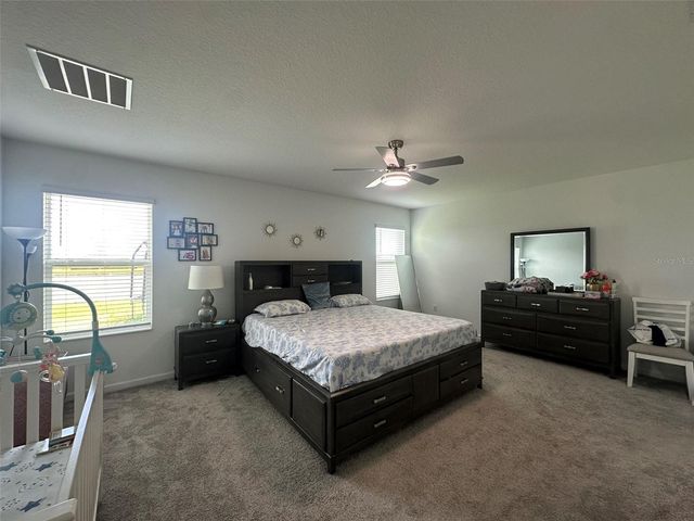 373 PINEYWOODS STREET, St Cloud, FL 34772