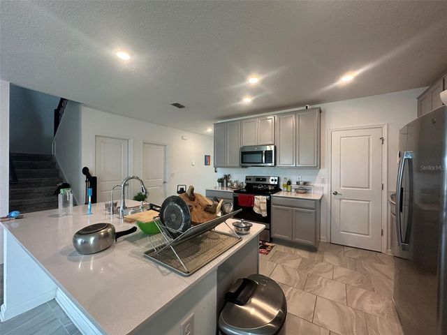 373 PINEYWOODS STREET, St Cloud, FL 34772