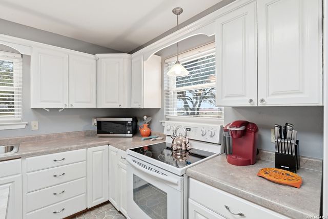 155 ranch country, La Vernia, TX 78121