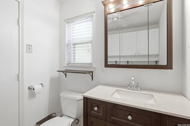 155 ranch country, La Vernia, TX 78121