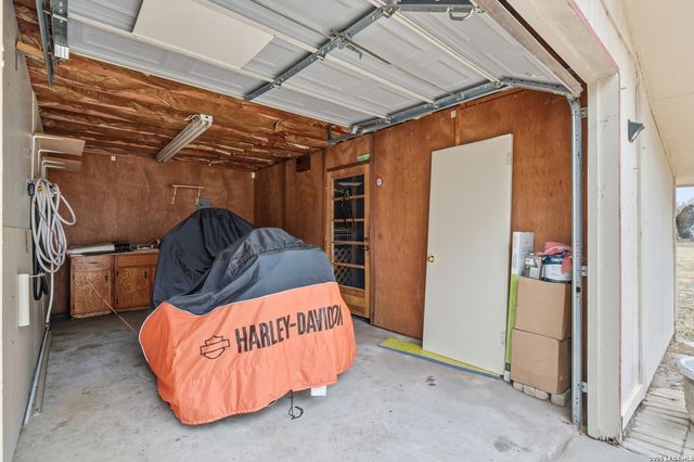 155 ranch country, La Vernia, TX 78121