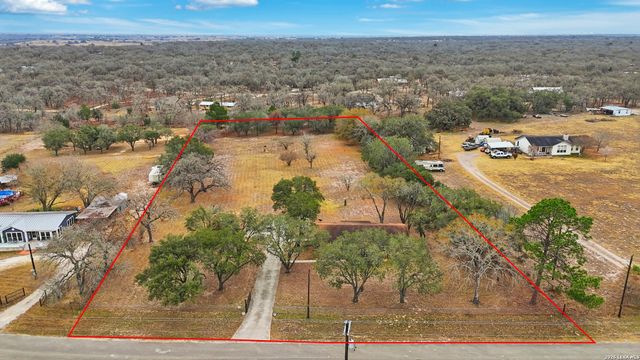 155 ranch country, La Vernia, TX 78121