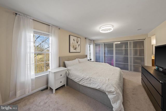 10266 FERN POOL CT, Burke, VA 22015