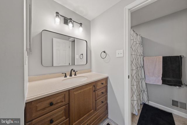 10266 FERN POOL CT, Burke, VA 22015